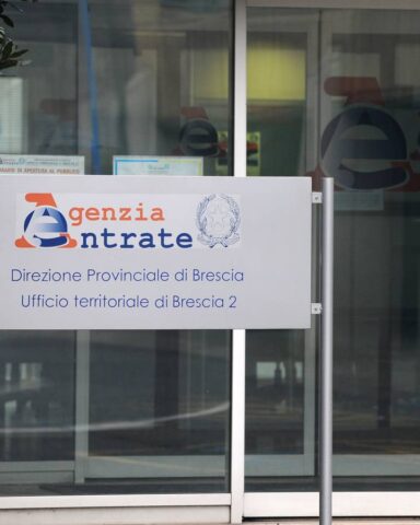 Detrazioni fiscali 2026: ospitare o assistere un familiare può ridurre le tasse. Come funziona il beneficio previsto dal TUIR
