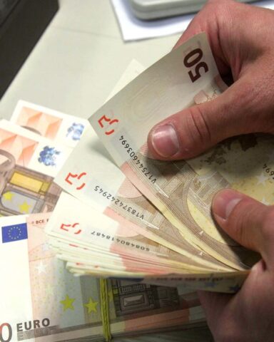 NASpI e Partita IVA inattiva: la Cassazione chiarisce, l’indennità non si perde in assenza di redditi. Nuova svolta interpretativa